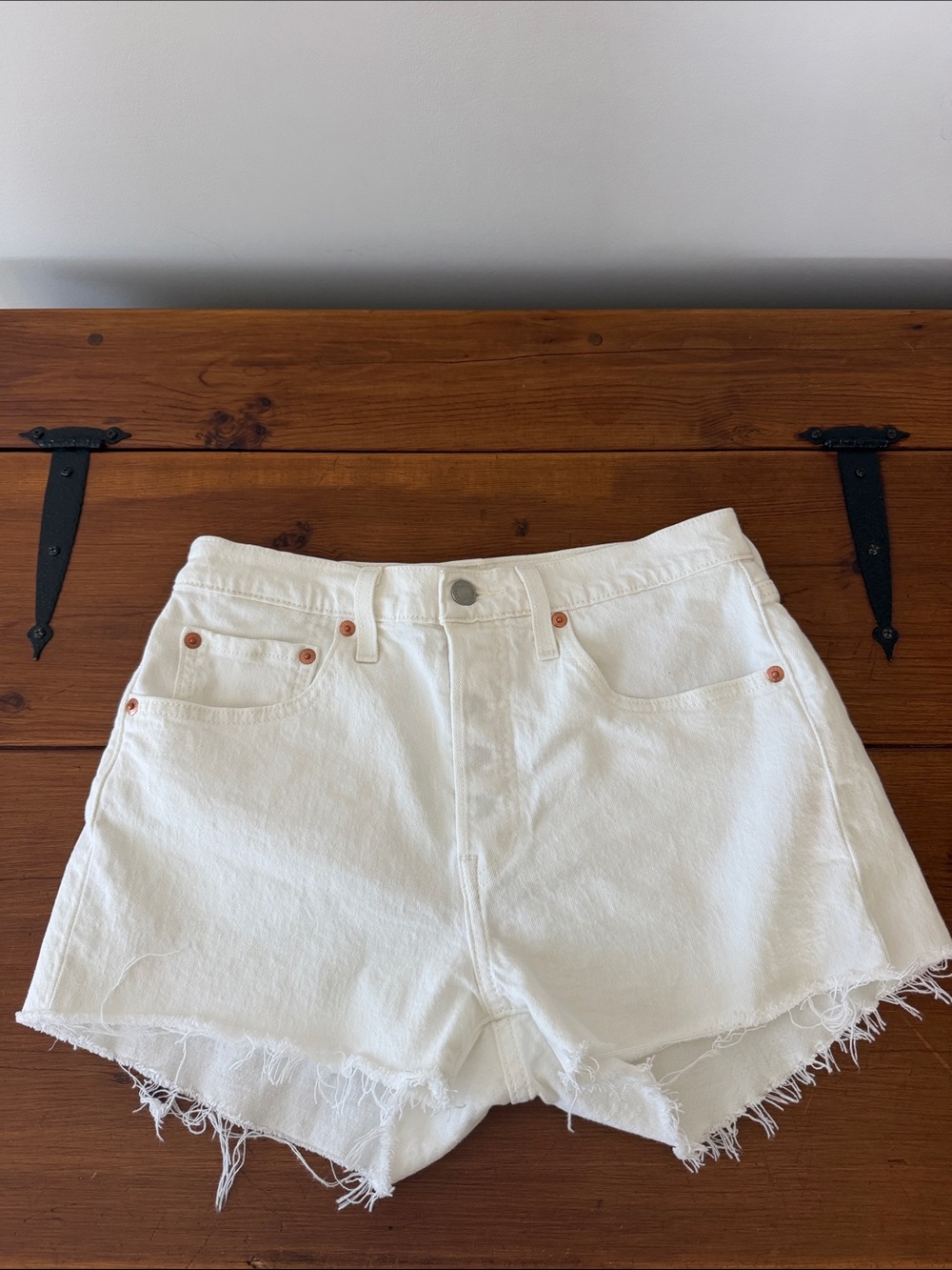 White Levi 501 shorts